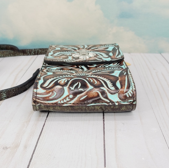 Patricia Nash Canicella Phone Crossbody - Picture 5 of 10